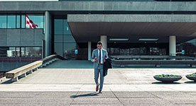 كيف تبدأ تأسيس شخصية الكوتش